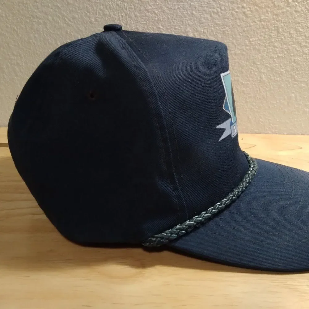 Vintage Alaska Howling Wolf Logo Rope Snap Back Hat